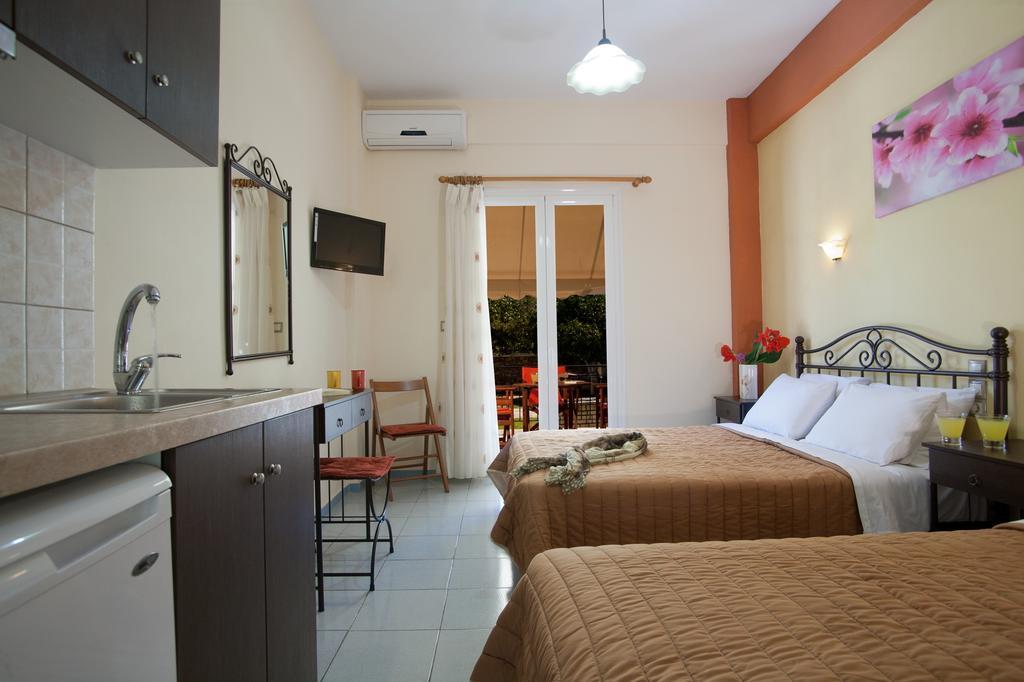 Natasa Studios Mikros Gialos Exteriér fotografie